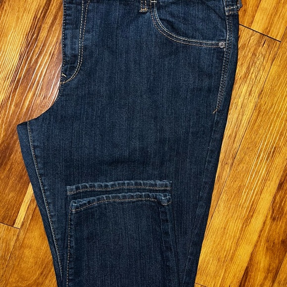 Old Navy the diva jeans - Picture 6 of 9